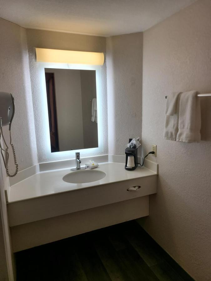 La Quinta Inn By Wyndham Farmington Eksteriør bilde