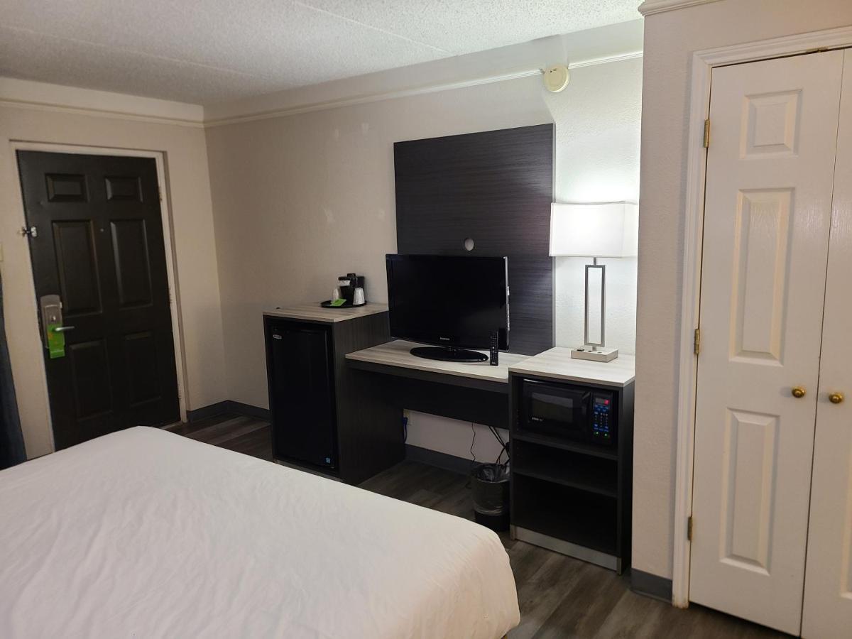 La Quinta Inn By Wyndham Farmington Eksteriør bilde